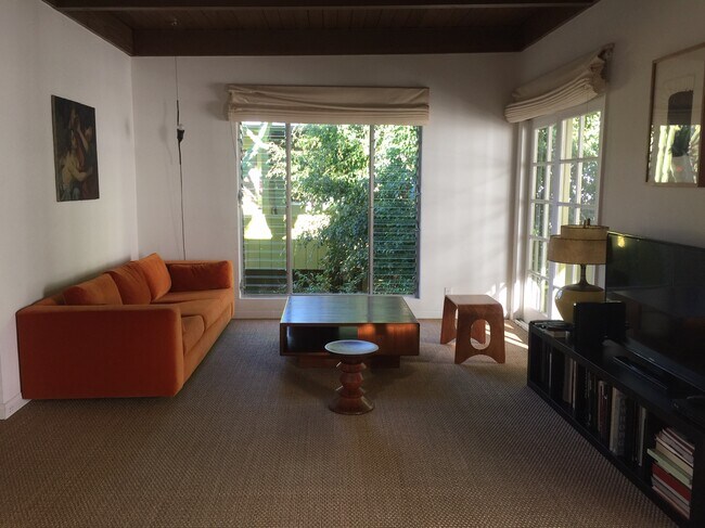 Foto del edificio - 1123 10th St