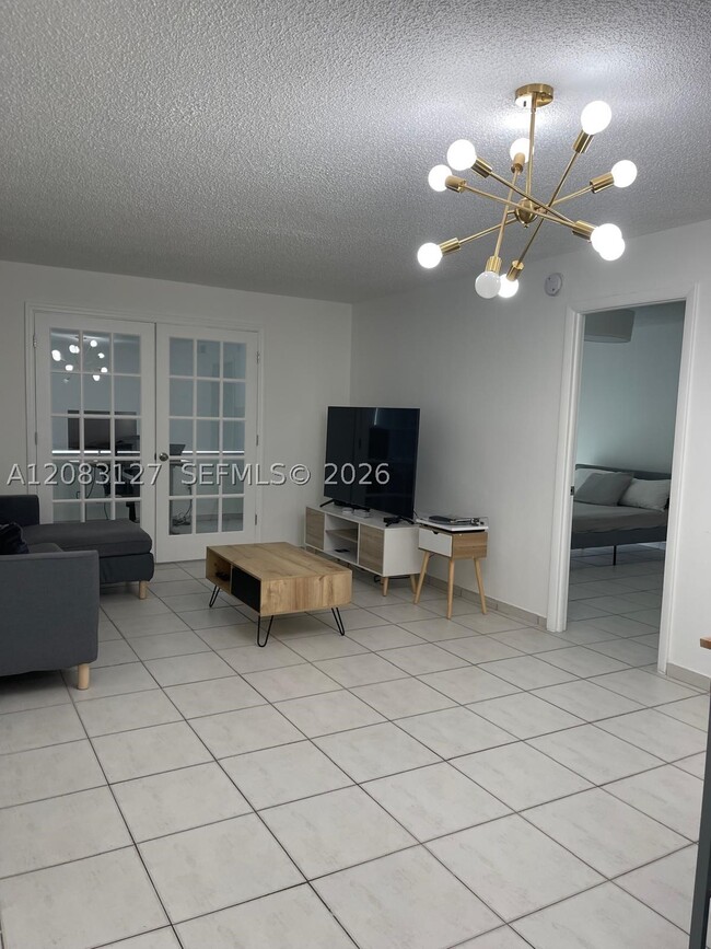 Building Photo - 1200 NE Miami Gardens Dr