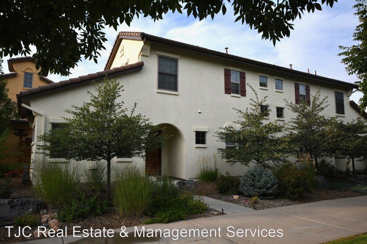 10094 M.L.K. Jr Blvd, Denver, CO 80238 House for Rent in Denver, CO