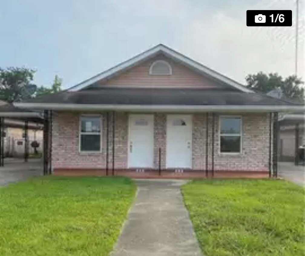 509 E Genie St, Chalmette, LA 70043 House Rental in Chalmette, LA