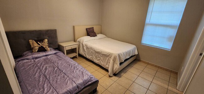 Foto del edificio - 402 S 34th St