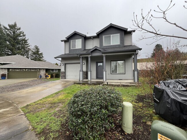 Foto del edificio - Well-Appointed 4BR/2.5BA Home with Spacious Living Areas & Modern Kitchen