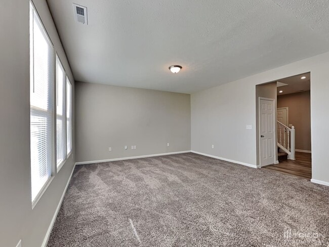 Building Photo - 2446 Creek Bank Dr