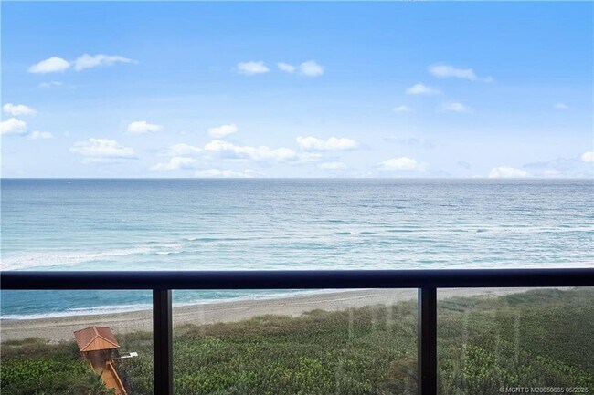 Building Photo - 10410 S Ocean Dr