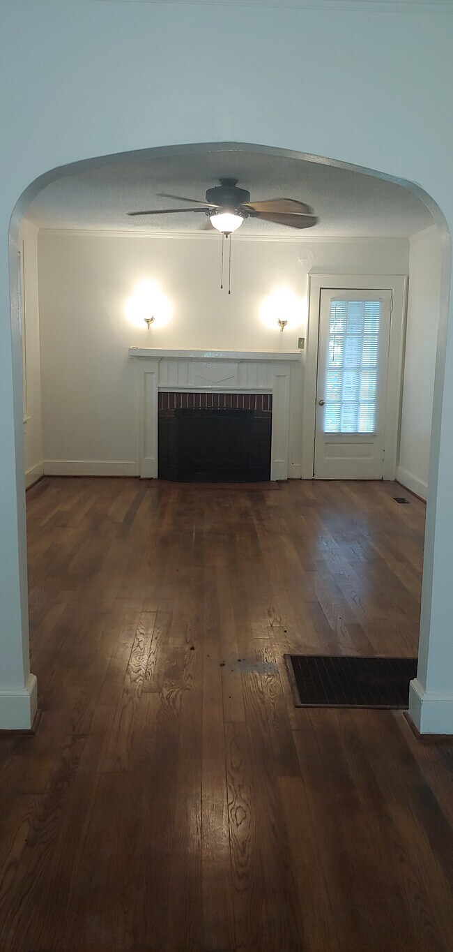 Living Room - 830 Kirkwood Ave