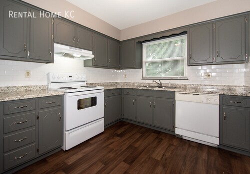Foto del edificio - 7718 Kessler Ln