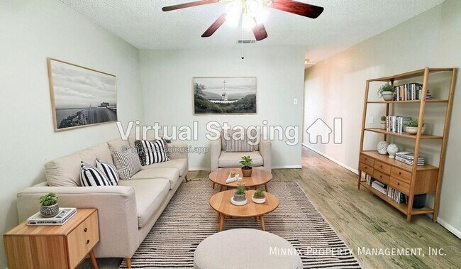 Building Photo - 7303 Ave X-105