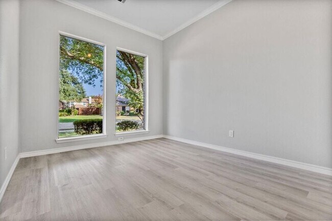 Foto del edificio - 3628 Worthington Way
