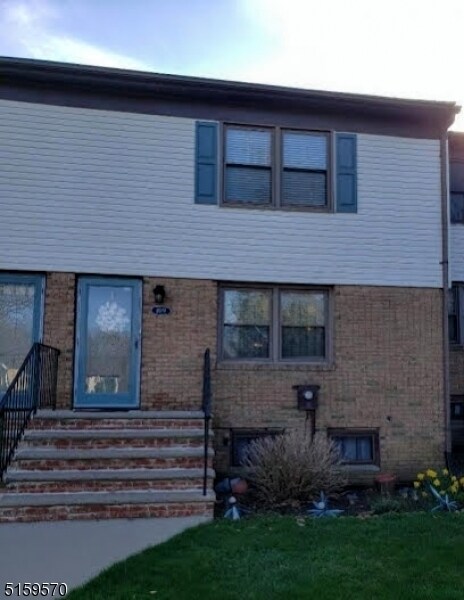 Primary Photo - 109 Stedwick Dr