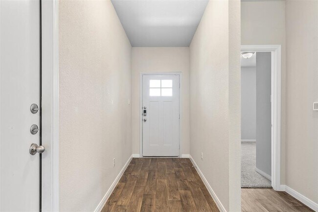 Foto del edificio - 116 Fair Anne Dr