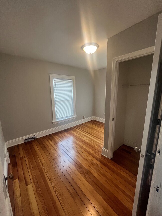Bedroom 1 - 730 E Burlington St