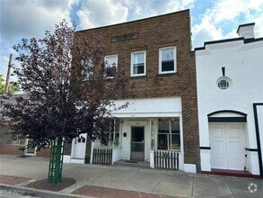 Building Photo - 120 N 15th St