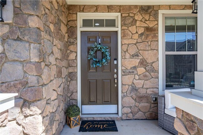 Foto del edificio - 135 Stoney Creek Pkwy