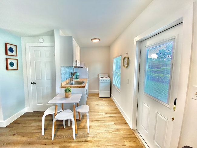 Photo - 3820 N Old Dixie Hwy (Delray Beach, FL) House