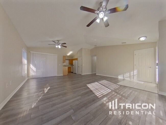 Foto del edificio - 4680 Treasure Cay Rd