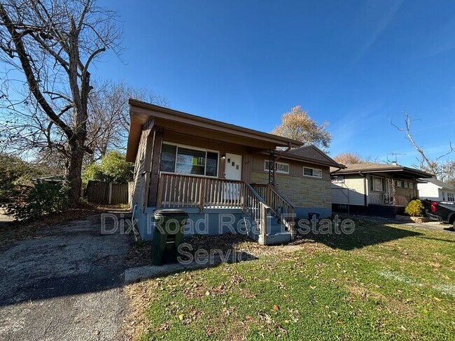 Foto del edificio - 2225 Deering Ave