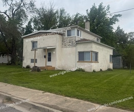 Building Photo - 600 W 46th Ave