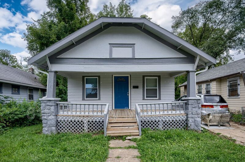 Primary Photo - 3217 E 62nd St