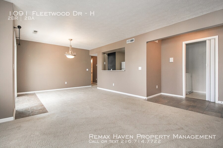 Primary Photo - 1091 Fleetwood Dr