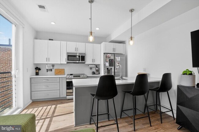 Foto del edificio - 304 Master St