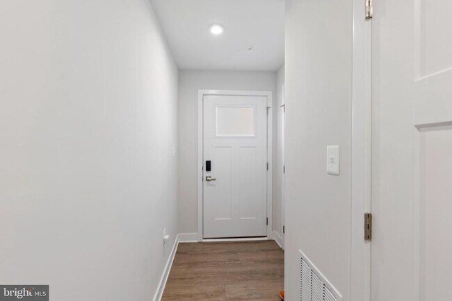 Foto del edificio - 7903 Tanbridge Ln