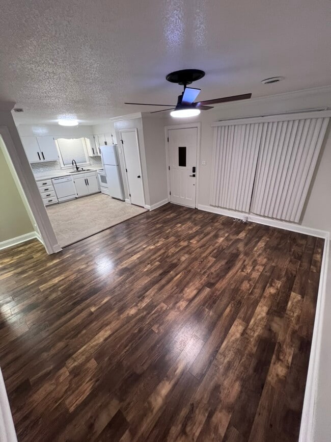 Foto del edificio - 4100 Pittsford Rd