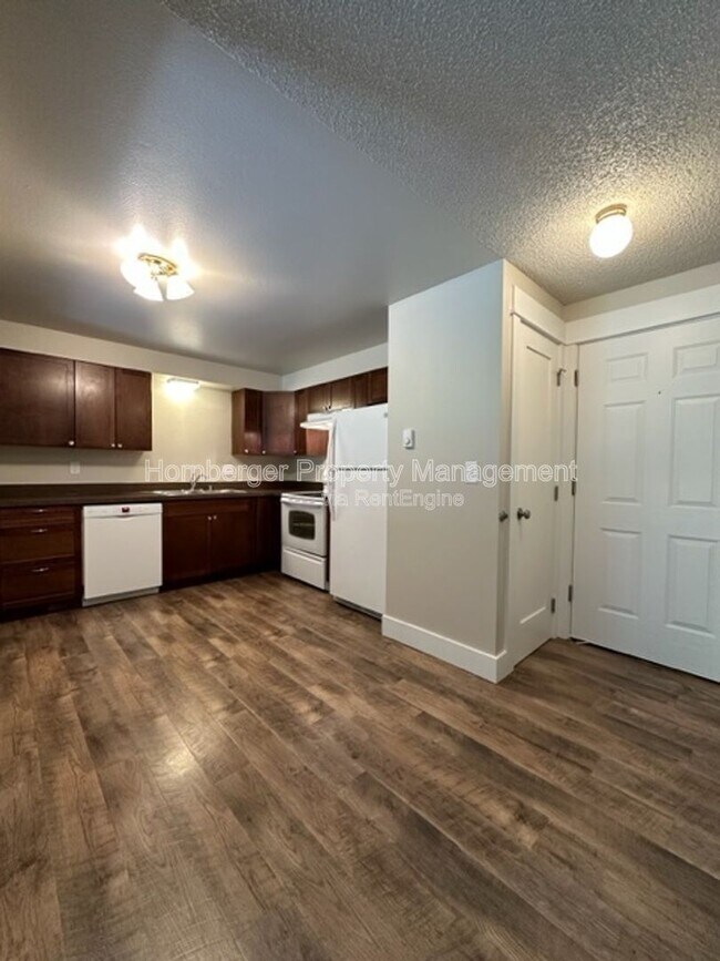 Building Photo - 11414 E Mission Ave