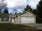 Primary Photo - 3 Bedroom Home in Branson School District