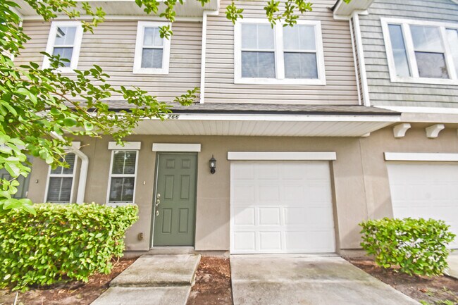 Building Photo - 266 Moultrie Village Ln
