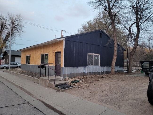 Building Photo - 407 Green Ave
