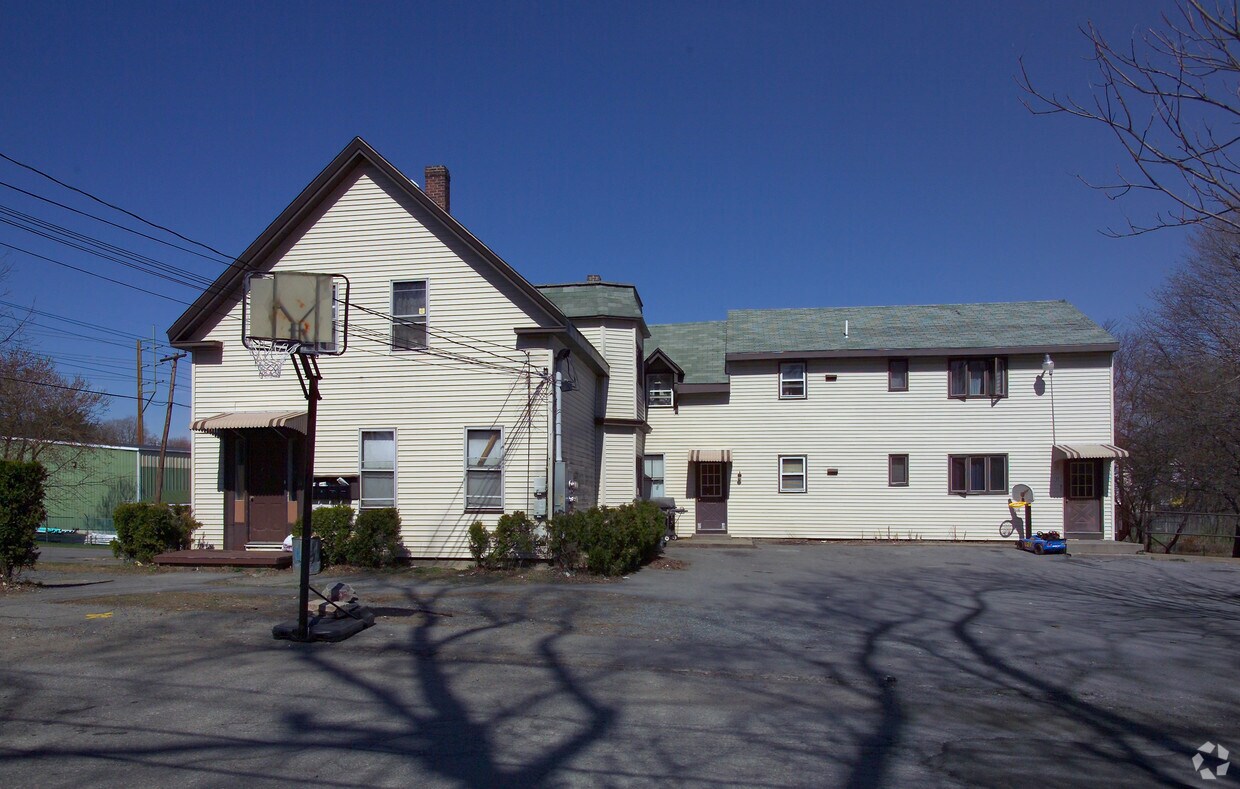 Building Photo - 11 Granite St