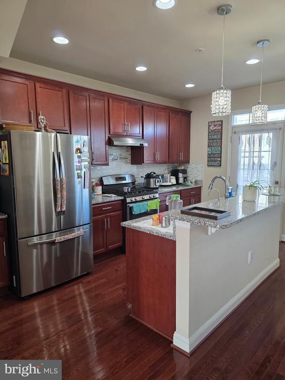 Foto del edificio - 11875 Snowden Farm Pkwy