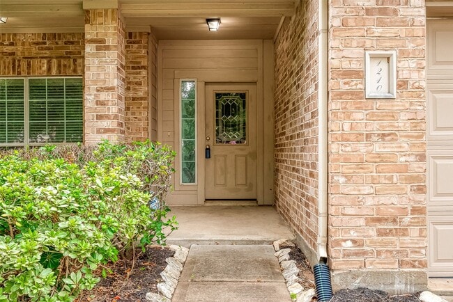 Building Photo - 1210 Gibbons Ct