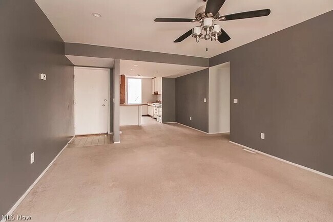 Living room - 6550 Chaffee Ct