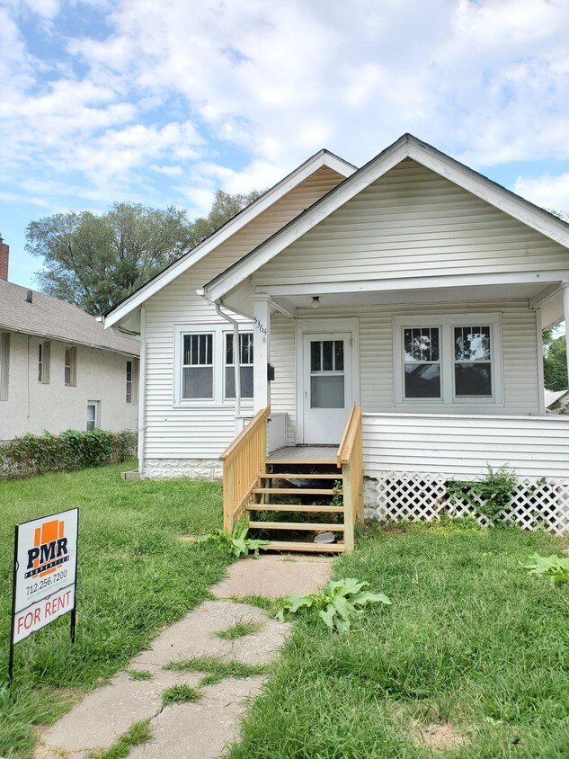 5364 N 27th St, Omaha, NE 68111 House Rental in Omaha, NE