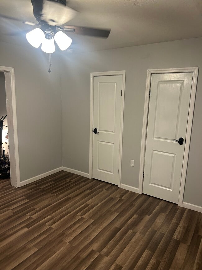 Building Photo - 1339 Jackson Ln