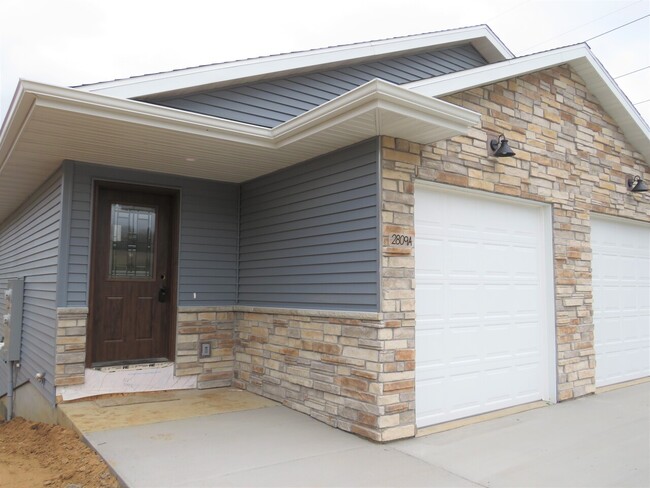 Building Photo - 2763 B