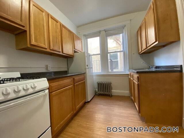 Foto del edificio - 1800 Commonwealth Ave