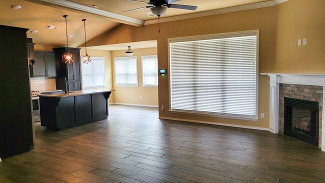 Building Photo - Available this July! Gorgeous 3 bed 2 bath...