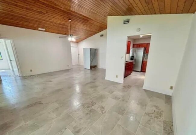 Building Photo - 11615 NW 23rd Ct