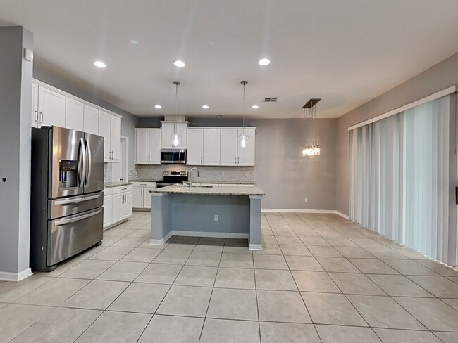 Foto del edificio - 5955 Paxton Ct