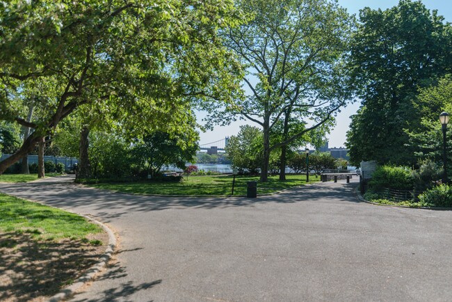 Floorplan - 218 East 84th Street