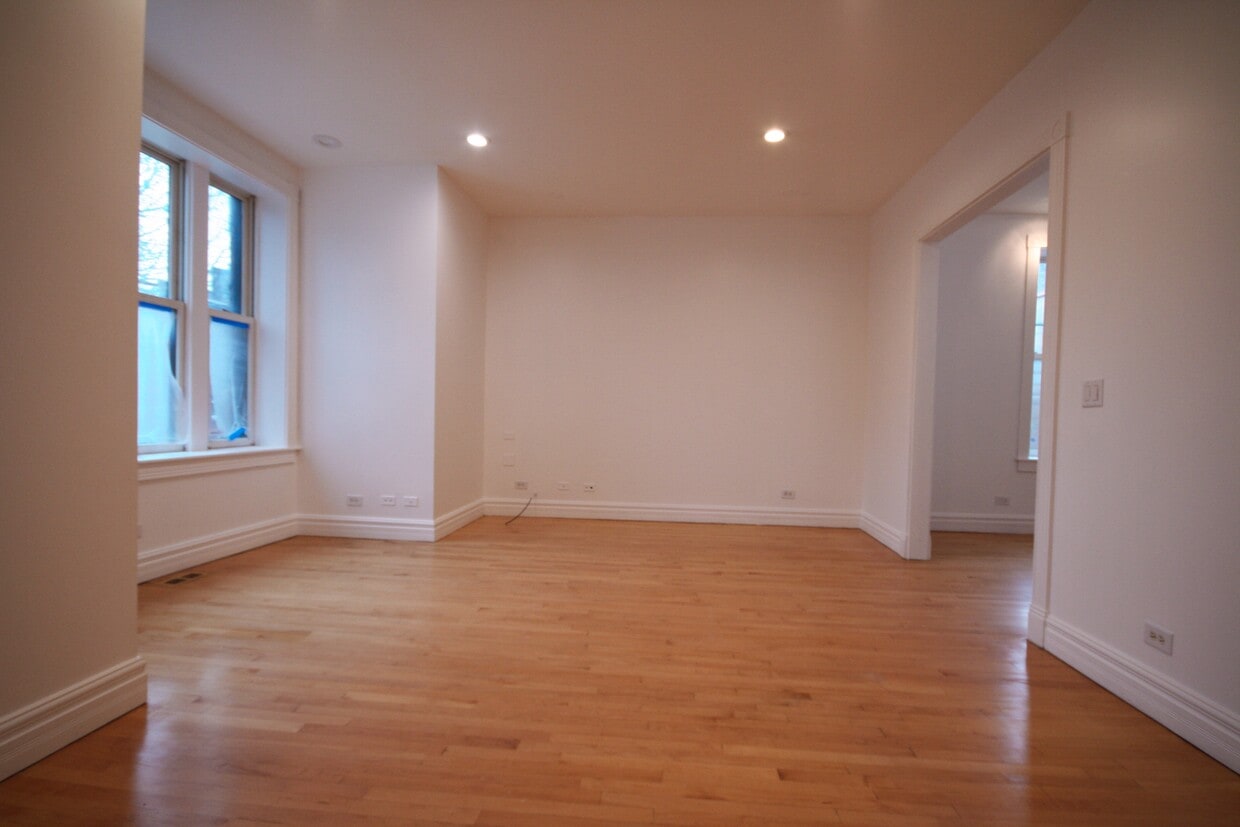 Foto principal - 2862 W 21st street