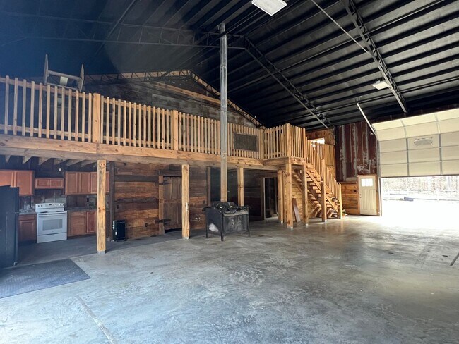 Building Photo - 2353 TN-107