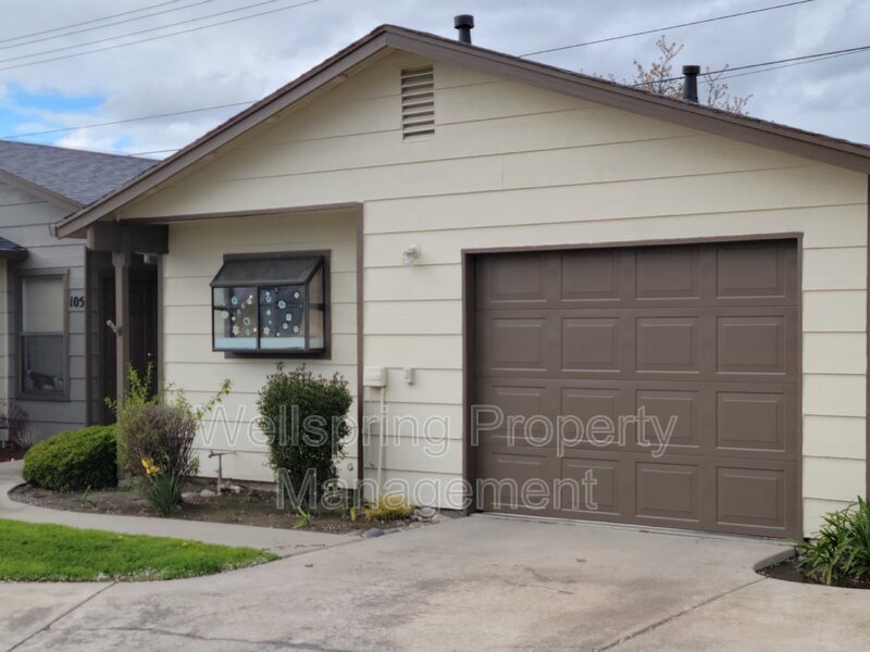 Foto del edificio - 3180 N Walnut Rd