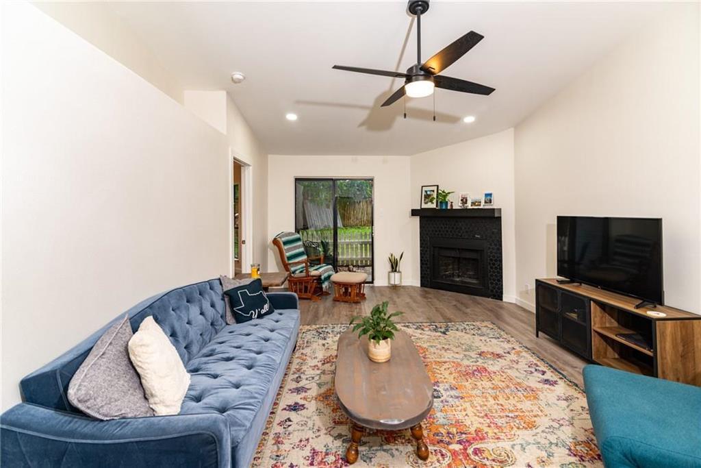 Primary Photo - 1601 Faro Dr