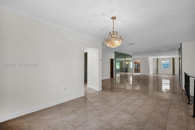 Foto del edificio - 244 NW 43rd St