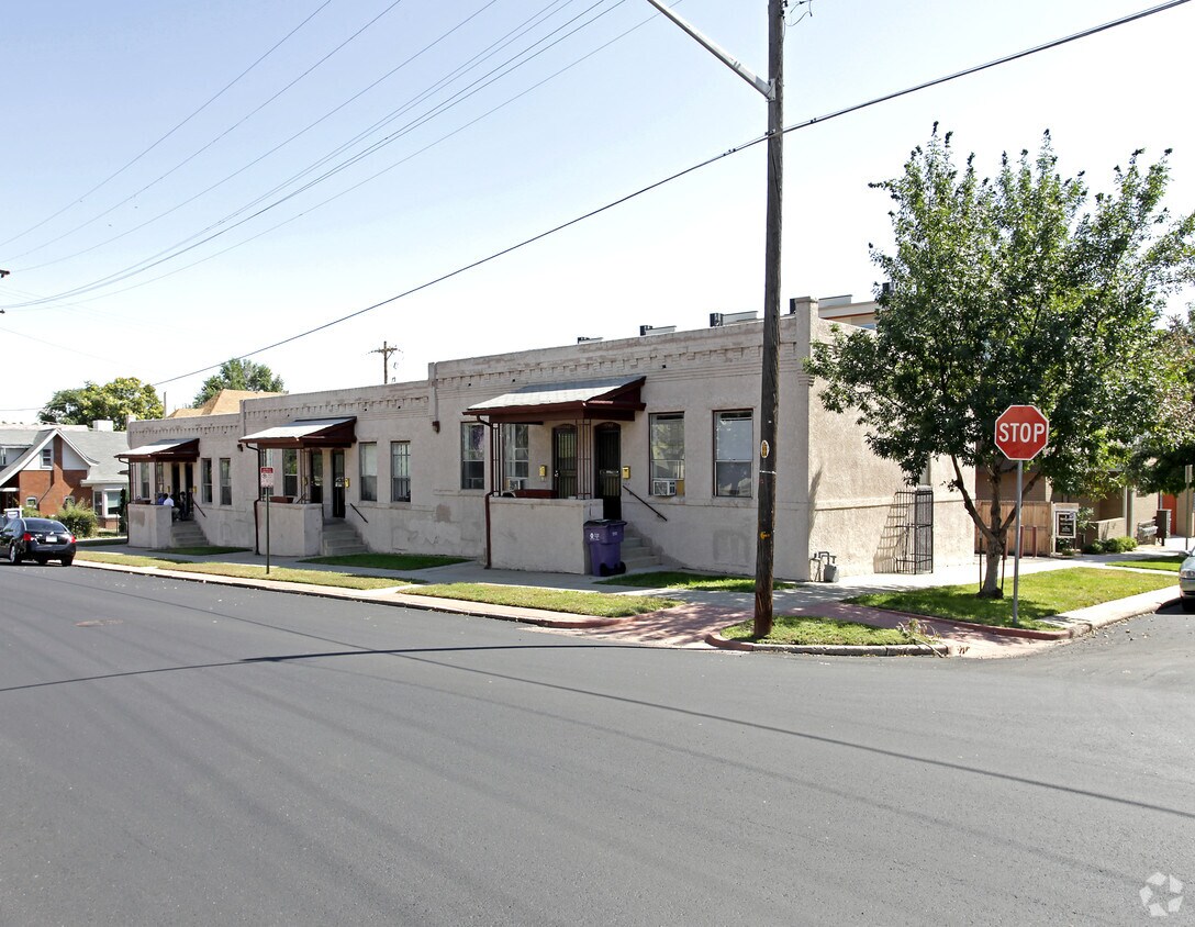 Primary Photo - 1738-1748 W 33rd Ave