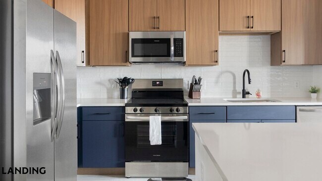 Building Photo - 1007 S Mint St