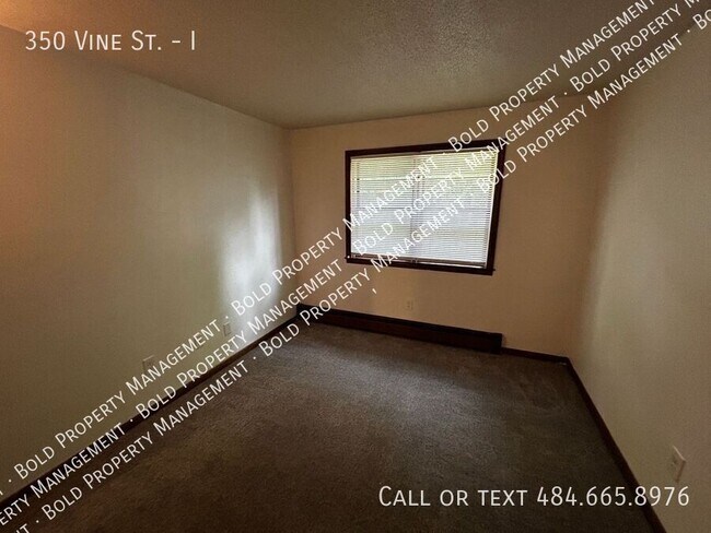 Foto del edificio - 350 Vine St